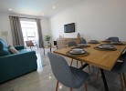 Wohnzimmer + Esstisch