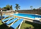 Pool + Liegen