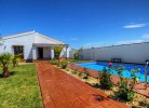 Haus und Pool