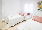 Schlafzimmer 2 mit zwei Einzelbetten