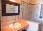Badezimmer mit Dusche