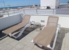 Terrasse mit Liegen
