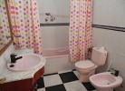 Badezimmer mit Badewanne