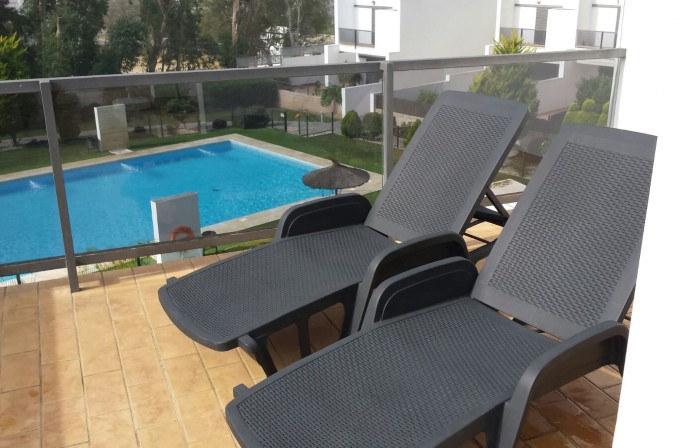 Casa Marivi Liegen und Pool