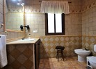 Badezimmer mit Badewanne