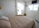 Schlafzimmer mit Fernseher