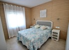 Schlafzimmer mit Doppelbett