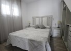 Schlafzimmer mit Doppelbett