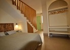 Apt Buganvilla