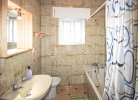 Bad mit Badewanne