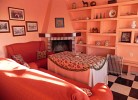 Wohnzimmer mit Kamin